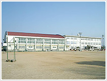 青城小学校
